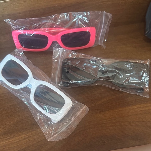 NEW SET Trendy Sunglasses Set - Pink, White, Black - Picture 2 of 3